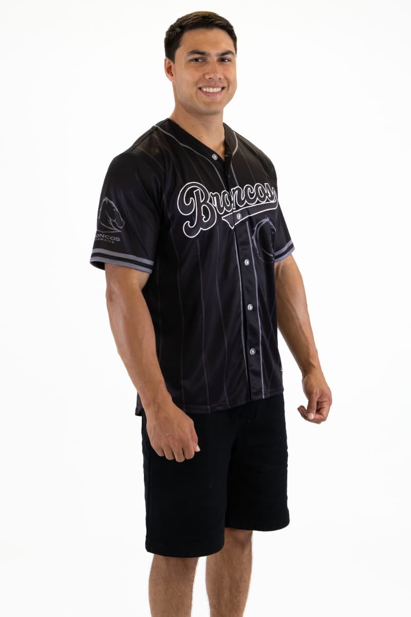 Brisbane Broncos 2025 NRL Mens Blackout Baseball Shirt
