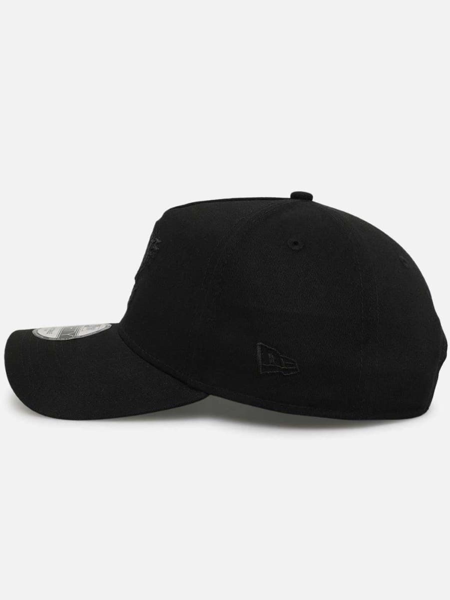 Wests Tigers NRL Black on Black 9Forty Snapback Cap