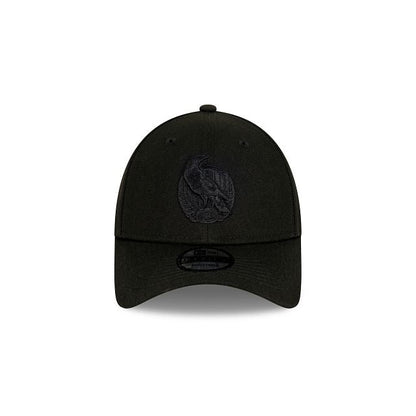 Collingwood Magpies 2025 AFL Black on Black New Era Cap