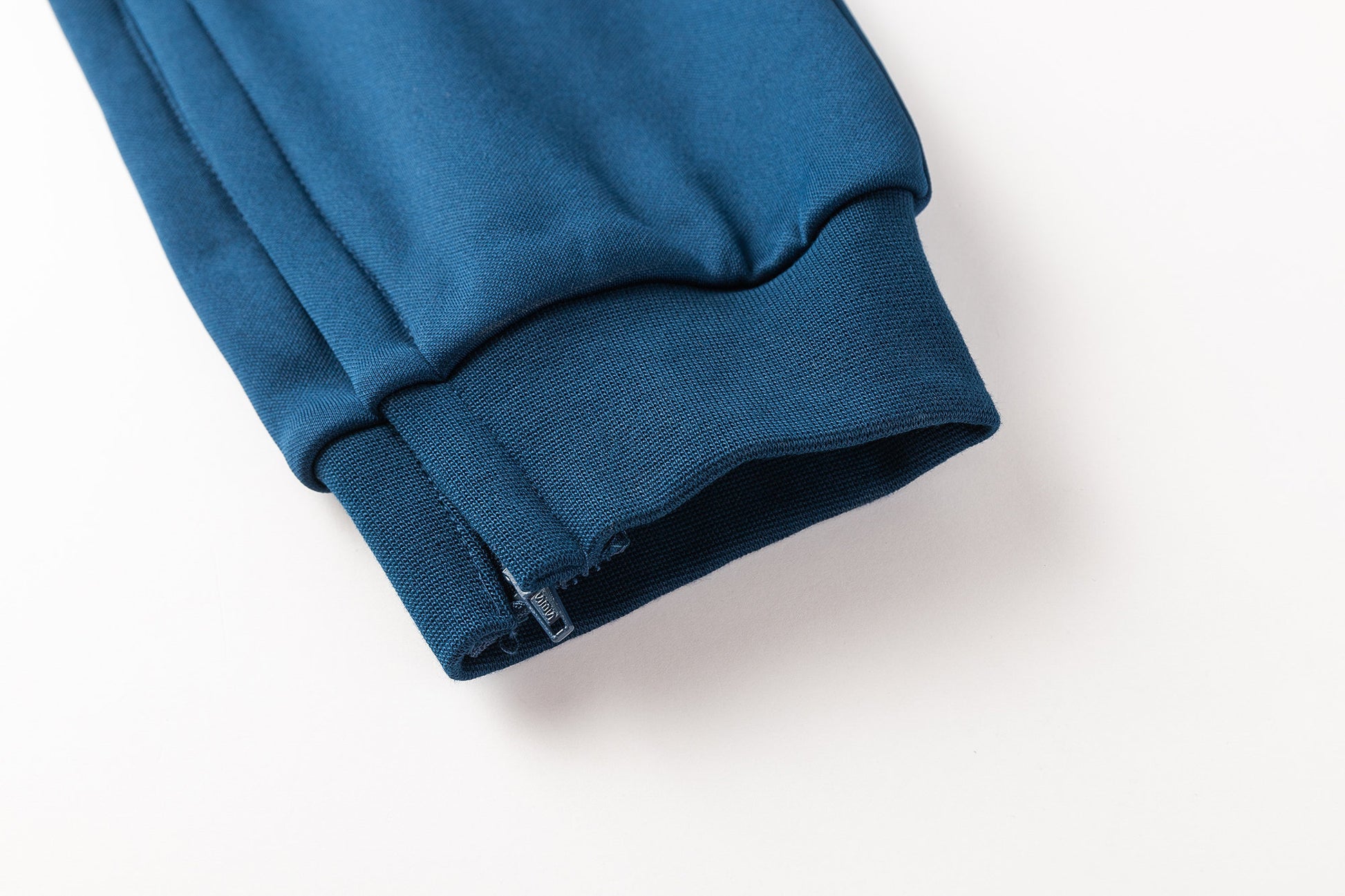 Newcastle Knights 2026 NRL Mens Track Pants *PRESALE*