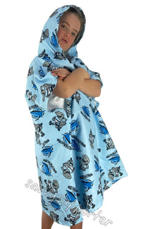 Cronulla Sharks NRL Kids Hooded Beach Towel
