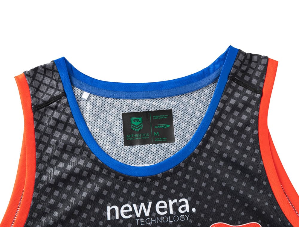 Newcastle Knights 2025 NRL Mens Black Training Singlet