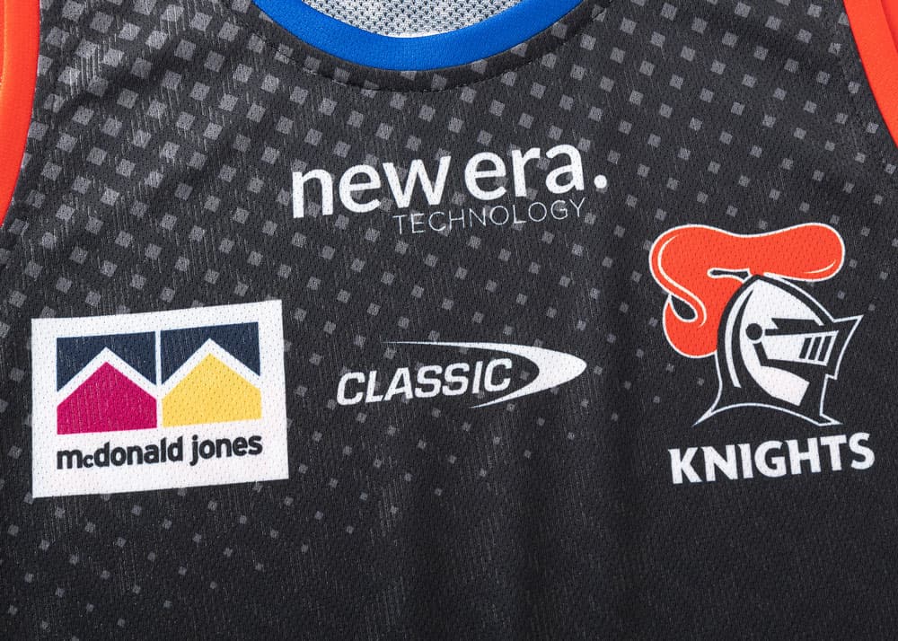 Newcastle Knights 2025 NRL Mens Black Training Singlet