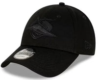 Cronulla Sutherland Sharks Black on Black 9FORTY Snapback Cap